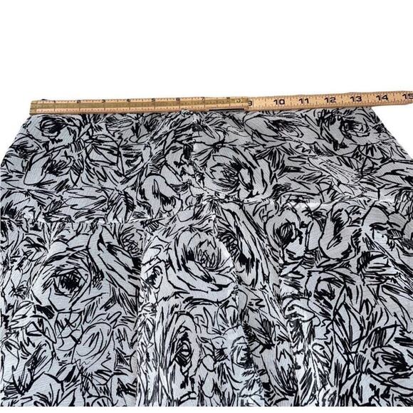 Nine West Pleated 100% Silk Midi Skirt black/white side zip up SZ 2 - Picture 7 of 8